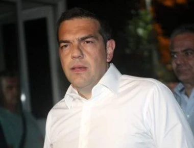 Εξοργισμένα τα κόμματα της αντιπολίτευσης με το «θέατρο» του Α.Τσίπρα το βράδυ της Δευτέρας